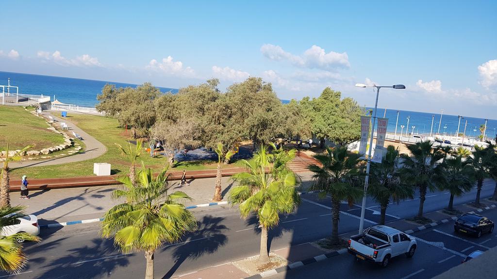 Spat Apartments Bat Yam Eksteriør bilde
