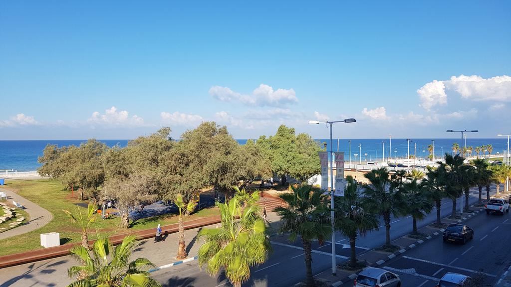 Spat Apartments Bat Yam Eksteriør bilde