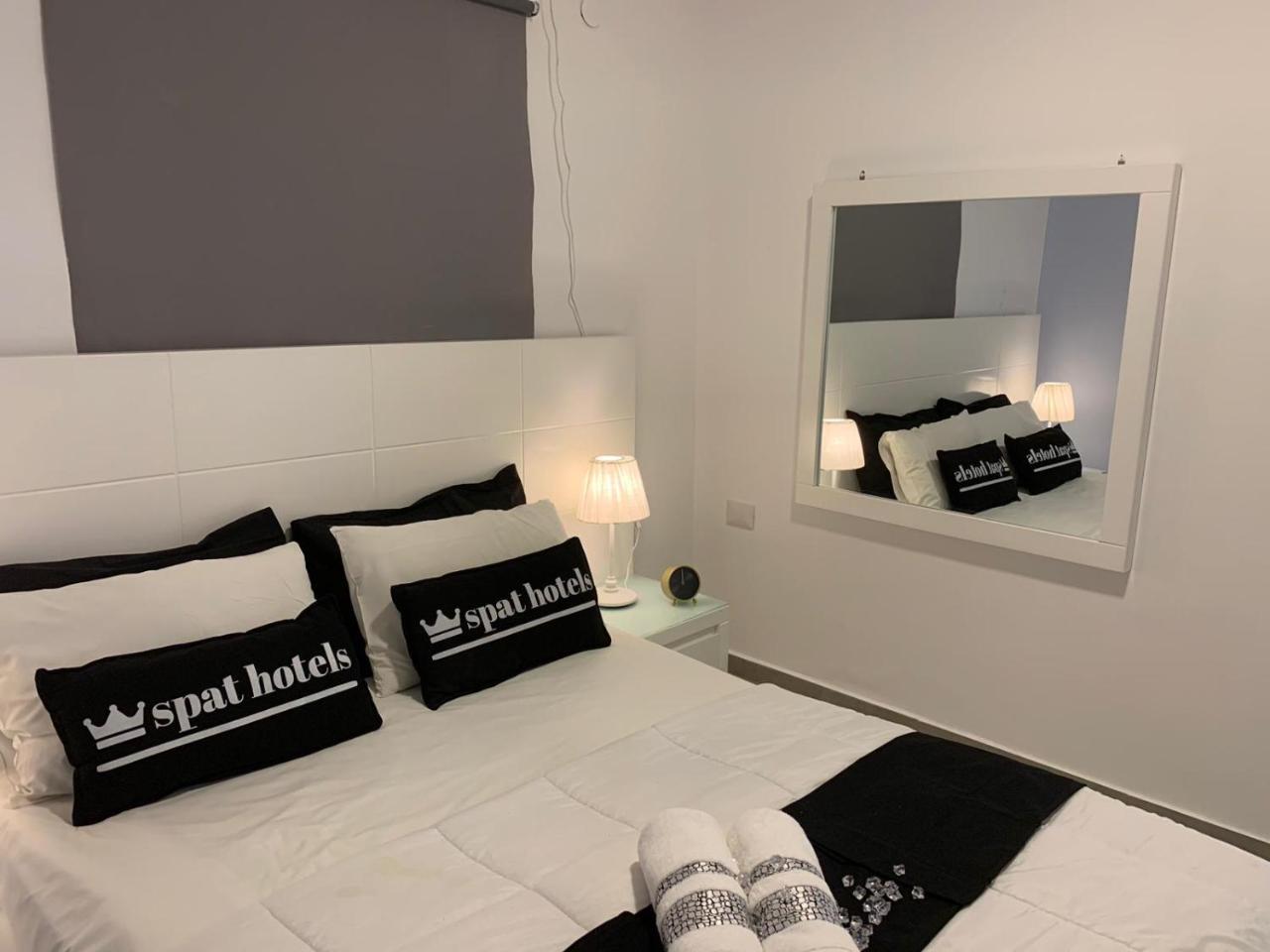 Spat Apartments Bat Yam Eksteriør bilde