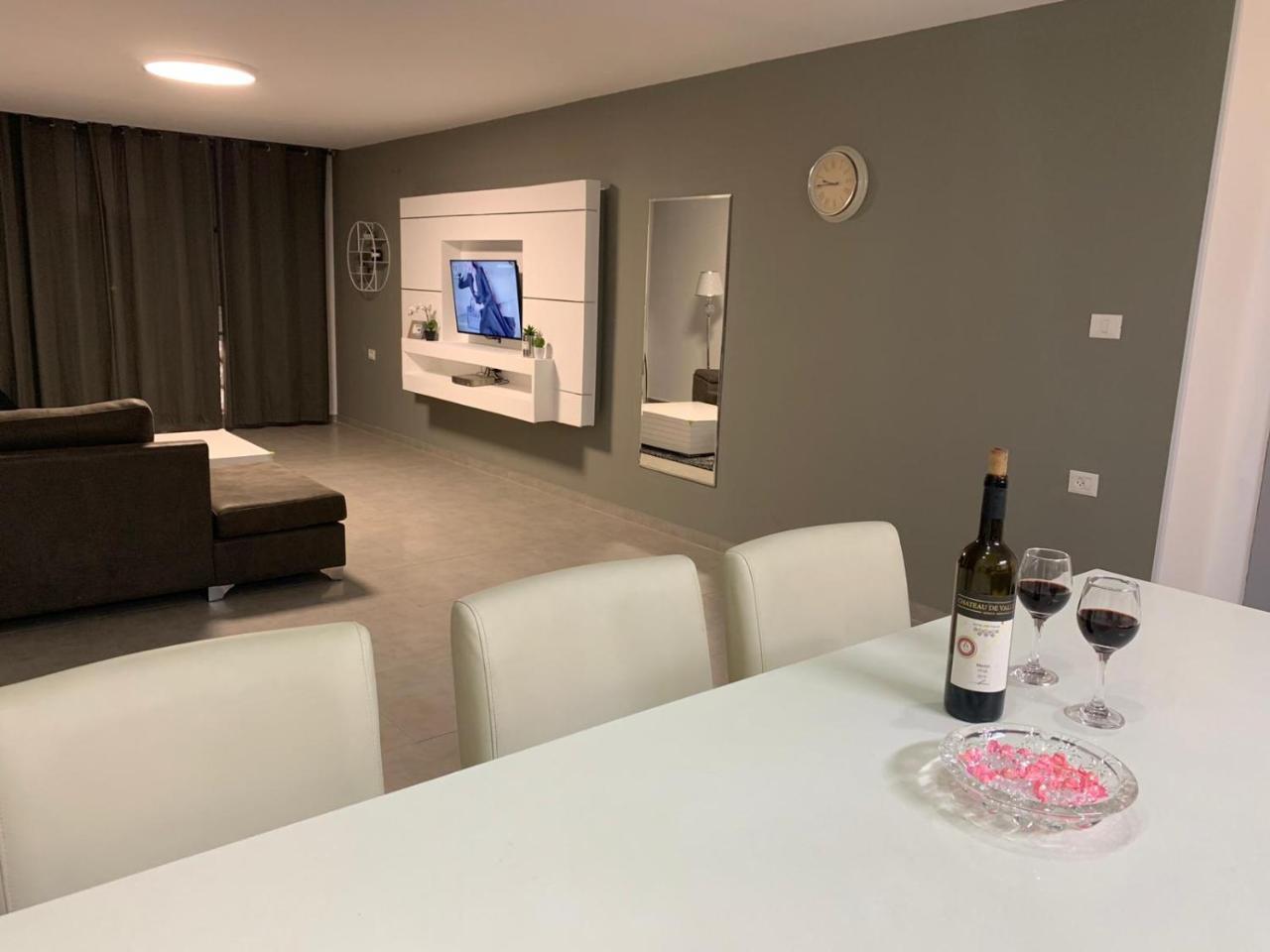 Spat Apartments Bat Yam Eksteriør bilde