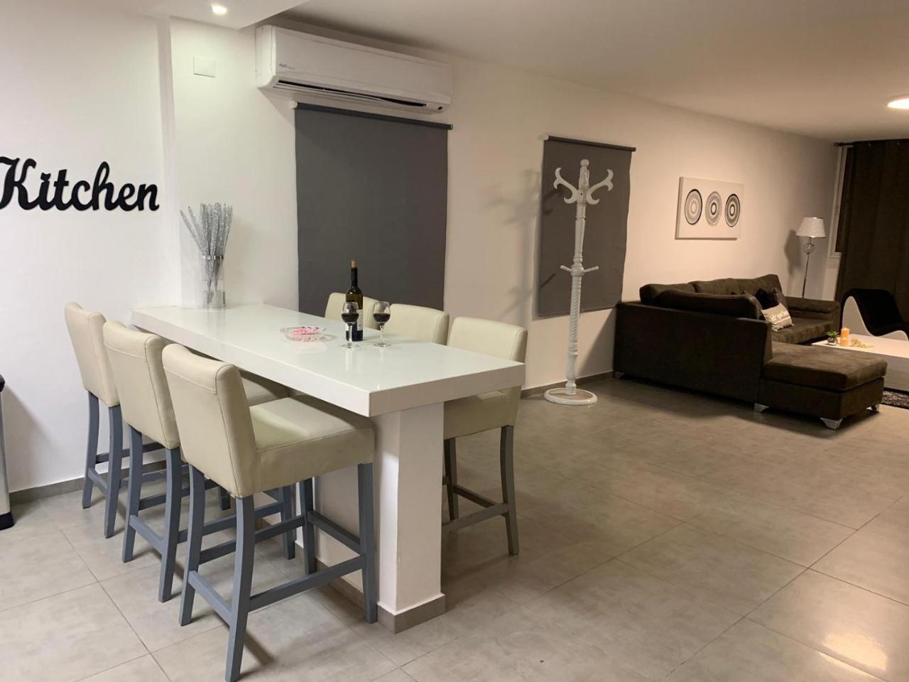 Spat Apartments Bat Yam Eksteriør bilde