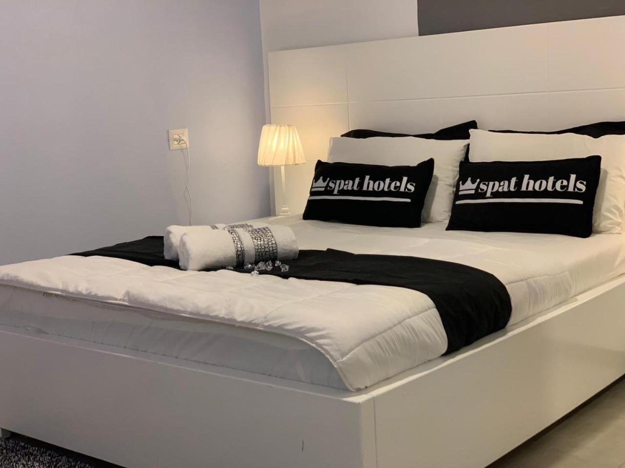 Spat Apartments Bat Yam Eksteriør bilde